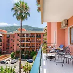 Colors&suites Apartment *