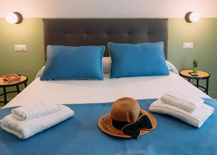 Colors&suites Апартаменты *