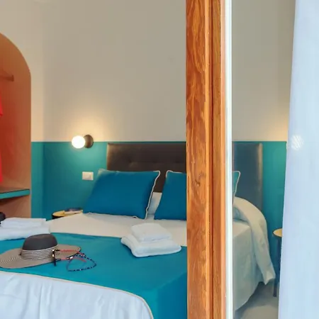 Colors&suites * Sorrento